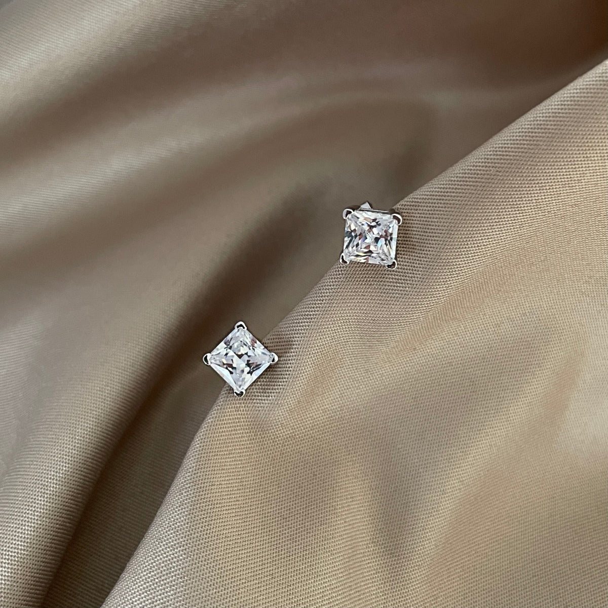 [Nova Jewelry]Delicate Square Shape Earrings