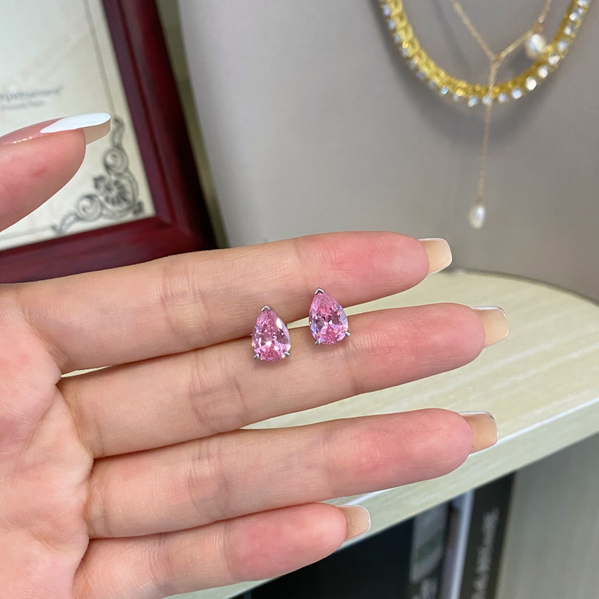 [Nova Jewelry]Ornate Water Drop Shape Earrings