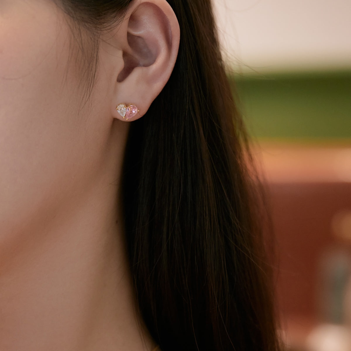 [Nova Jewelry]Dazzling Elegant Heart Cut Lover Earrings