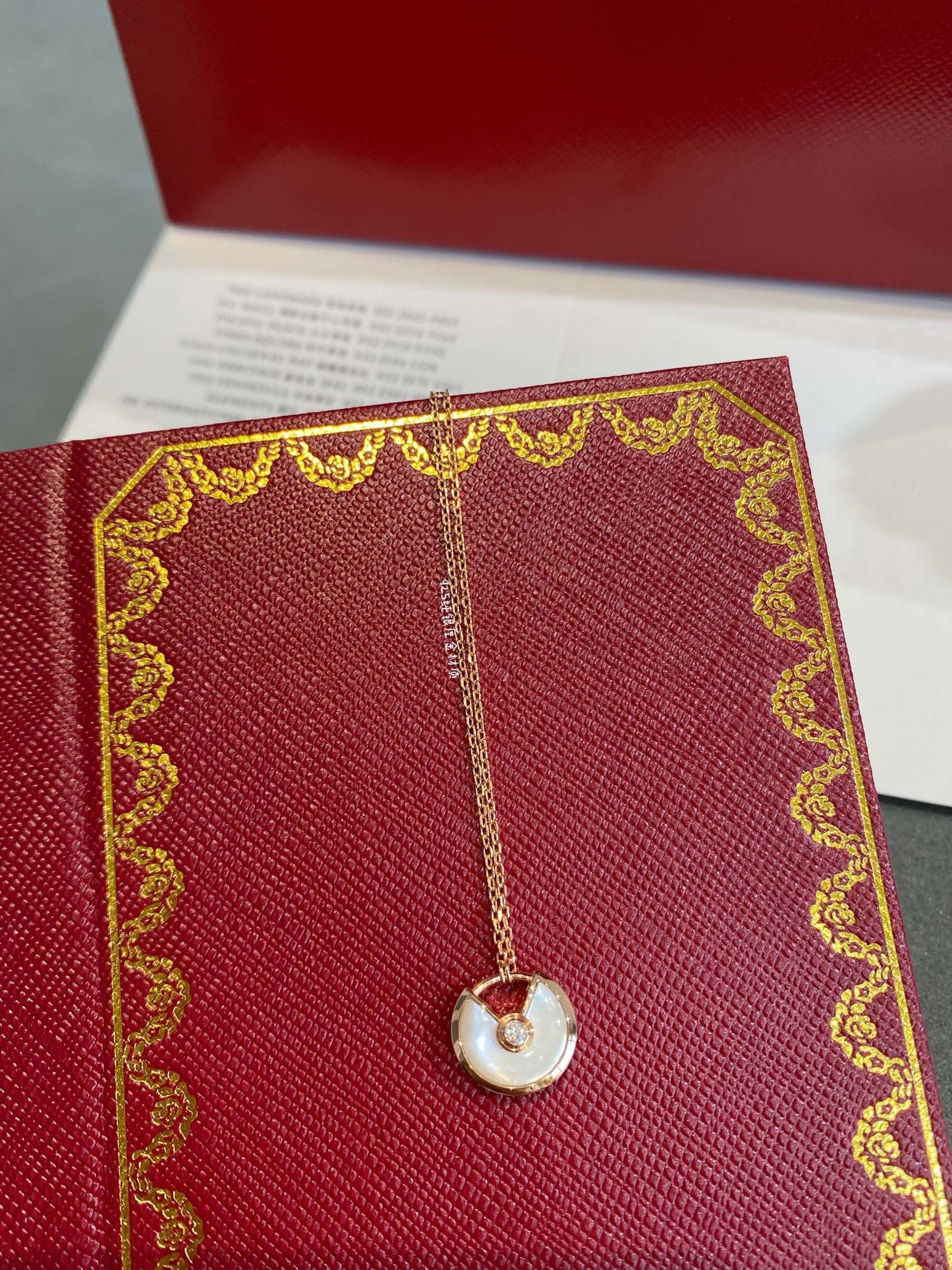 [BLUE TEARS]AMULETTE ROSE GOLD MOP NECKLACE