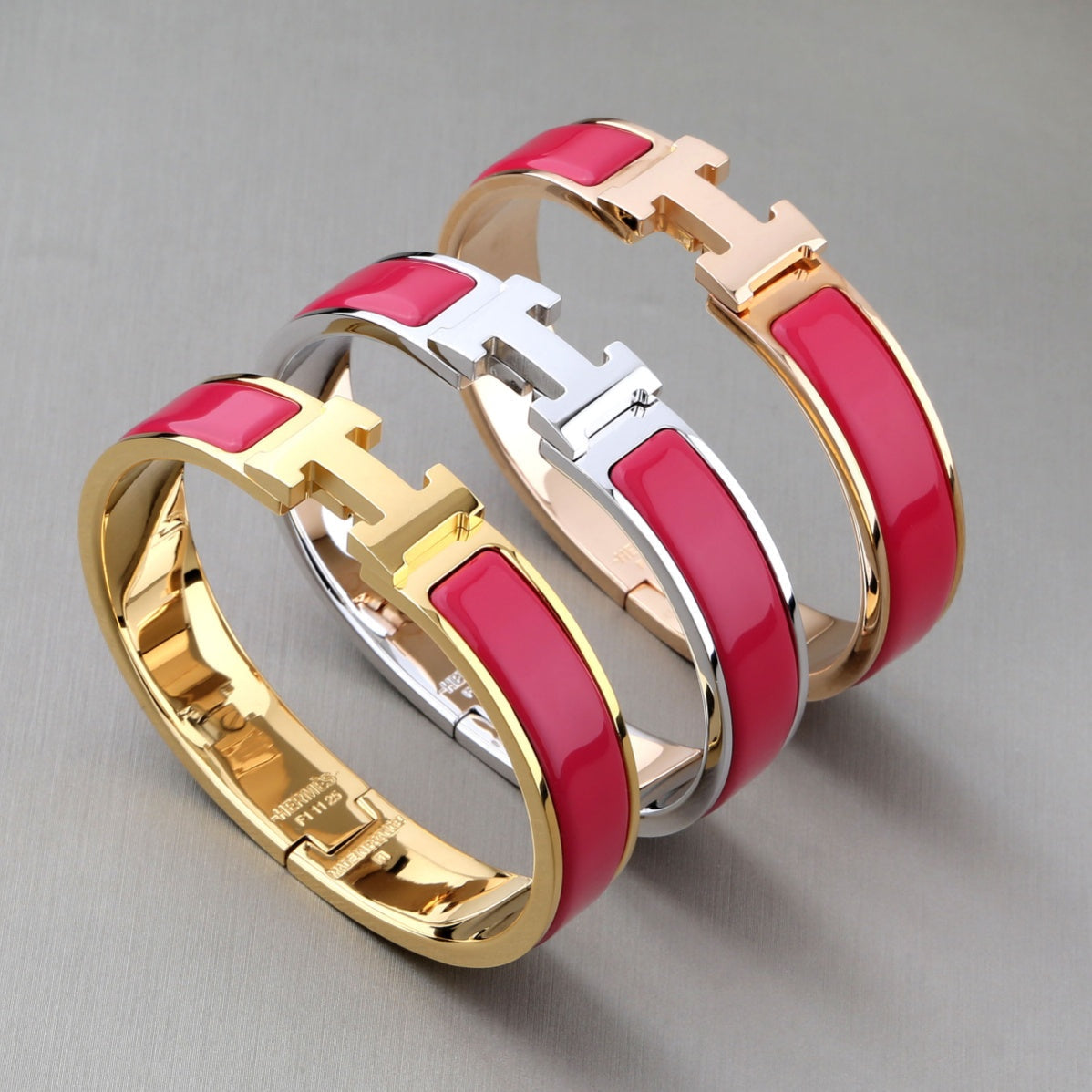 [BLUE TEARS]H RED BRACELET