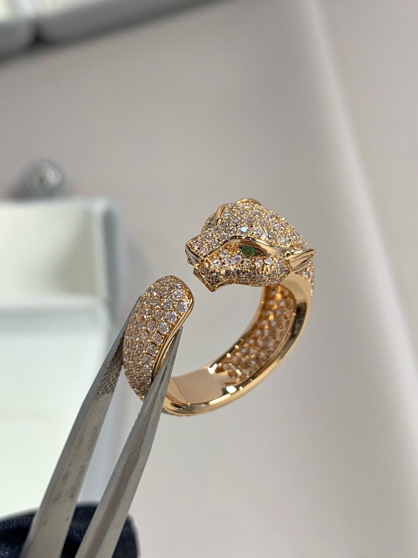 [BLUE TEARS]PANTHERE PINK GOLD DIAMOND RING