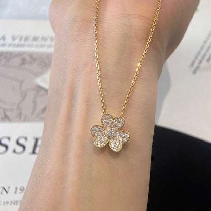 [BLUE TEARS]FLOWER DIAMOND NECKLACE