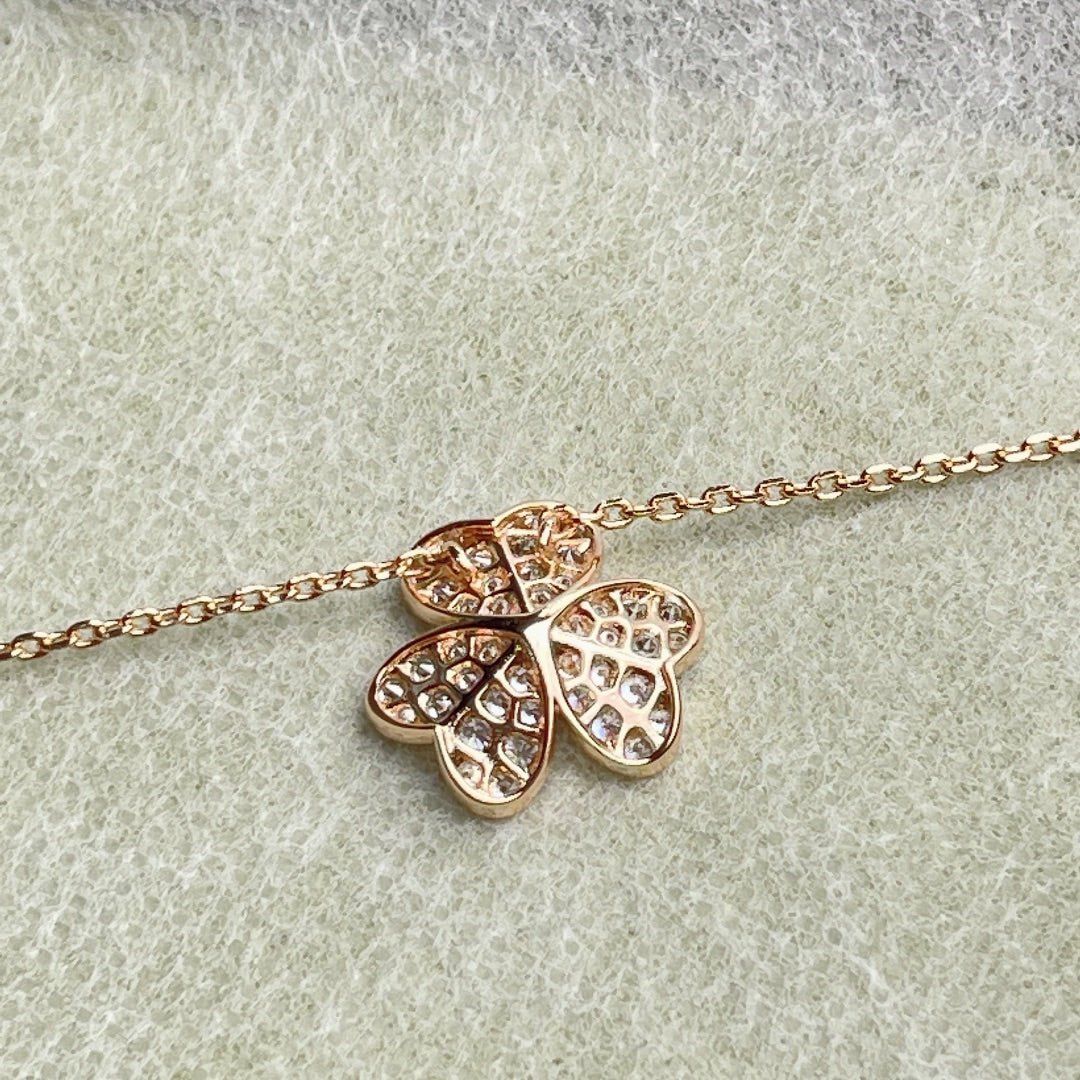 [BLUE TEARS]FLOWER DIAMOND NECKLACE
