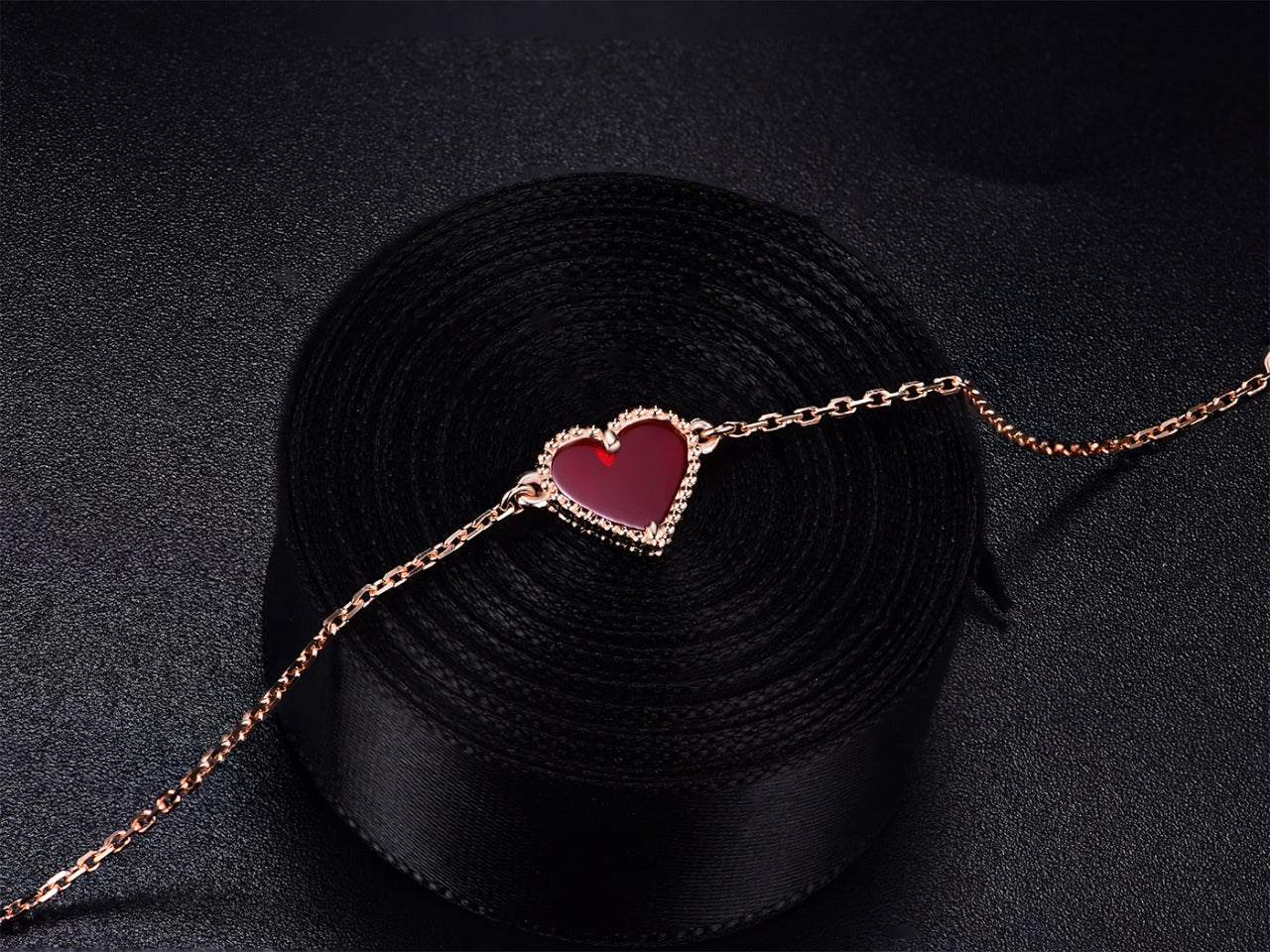 [BLUE TEARS]HEART CARNELIAN PINK GOLD BRACELET