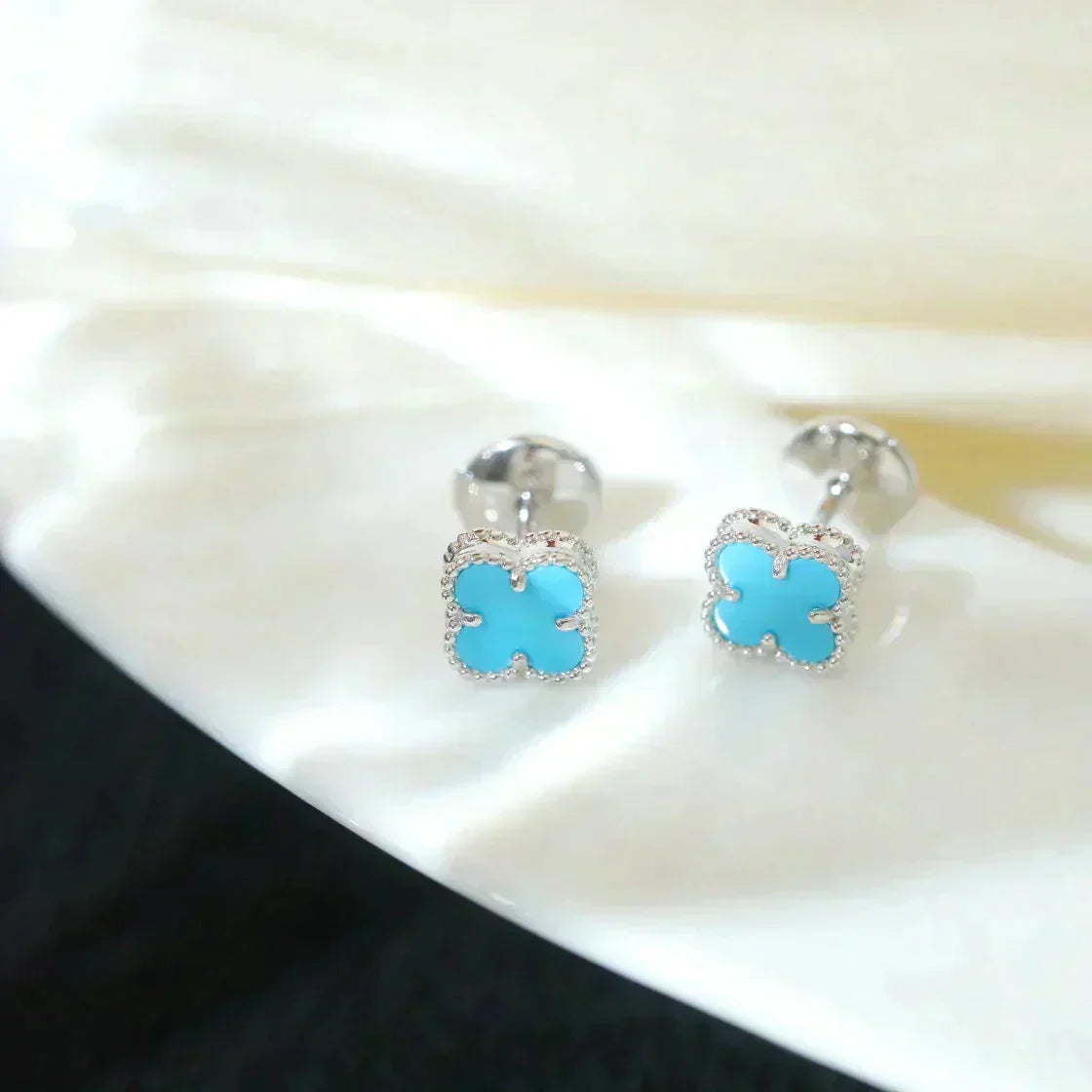 [BLAUE TRÄNEN]CLOVER MINI 9,5MM ONYX OHRSTECKER SILBER