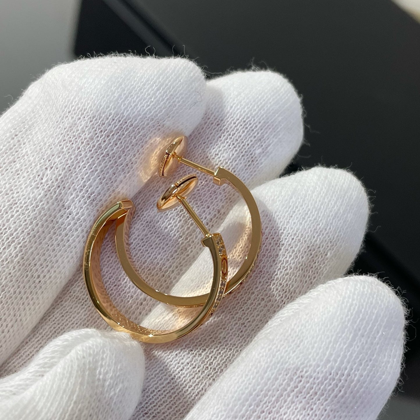 [BLAUE TRÄNEN]LOVE DIAMANT-KREOLEN AUS ROTGOLD