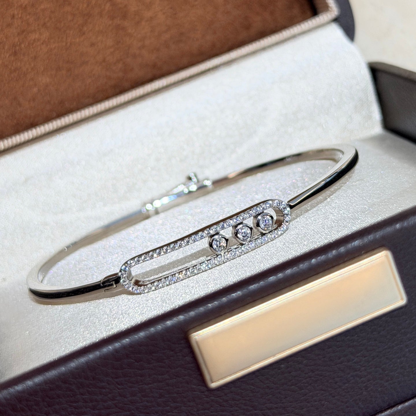 [Blue Tears Jewelry]Move Pavé Diamond Bangle Bracelet M