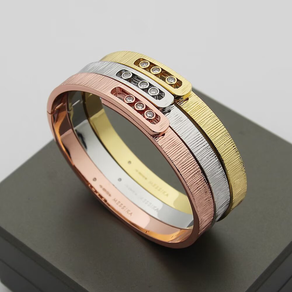 [Blue Tears Jewelry]Move Noa Ciselé bangle