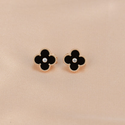 [BLUE TEARS]CLOVER MEDIUM 1 MOTIFS ONYX DIAMOND EARRINGS