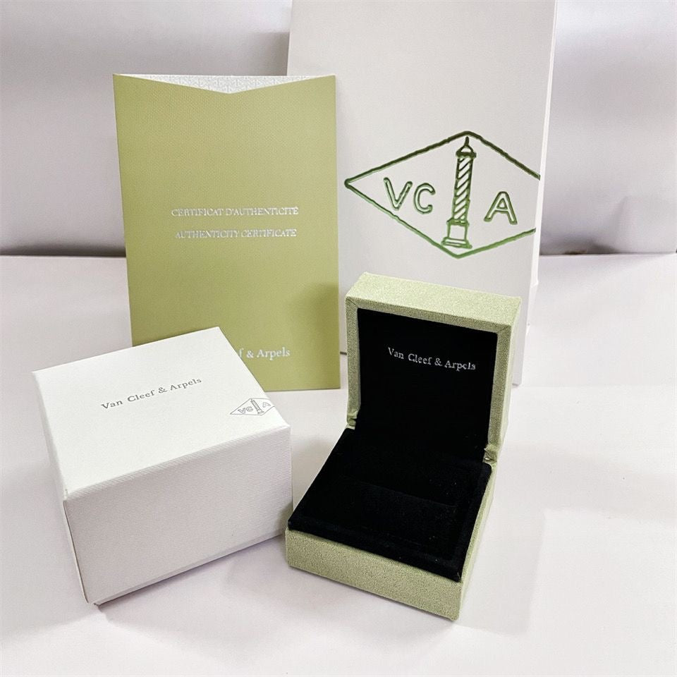 [Blue Tears Jewelry] VA CLOVER BOX GIFT BAG