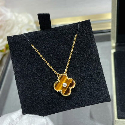 [BLUE TEARS]CLOVER 15MM DIAMOND AND YELLOW TIGER'S EYE AGATE necklace