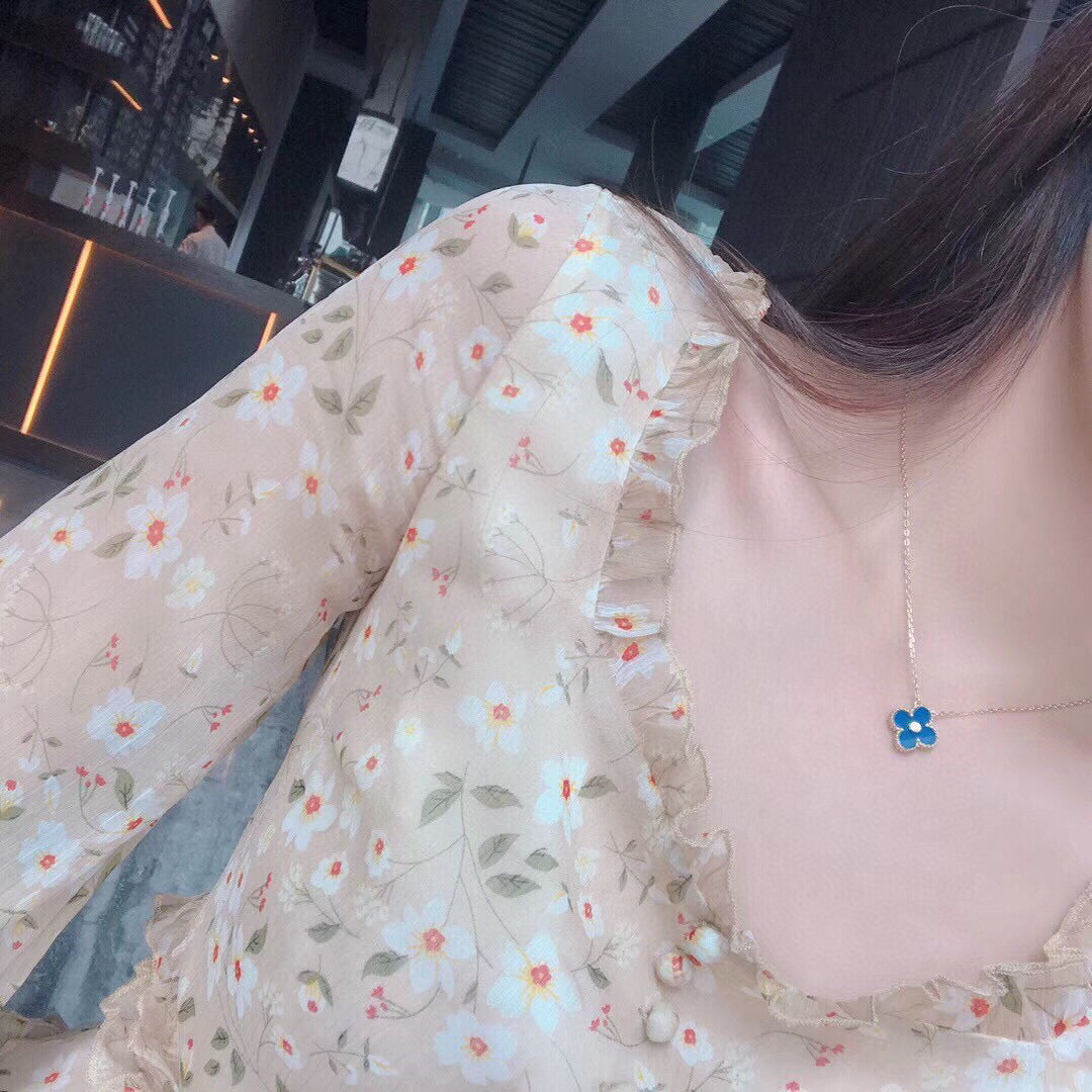 [BLUE TEARS]CLOVER 15MM DIAMOND AND BLUE AGATE NECKLACE