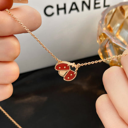 [BLUE TEARS]LUCKY  CARNELIANS LADYBUG NECKLACE