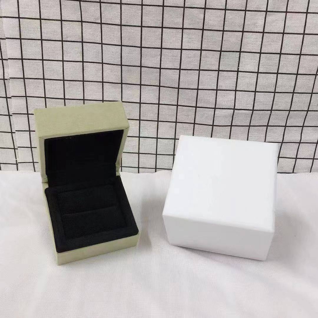 [Blue Tears Jewelry] VA CLOVER BOX GIFT BAG