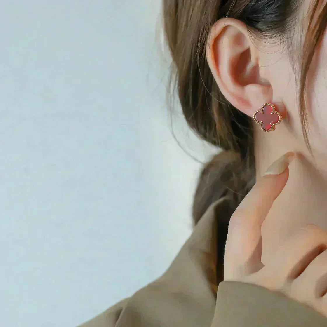[BLUE TEARS]CLOVER MEDIUM 1 MOTIFS CARNELIAN  EARRINGS