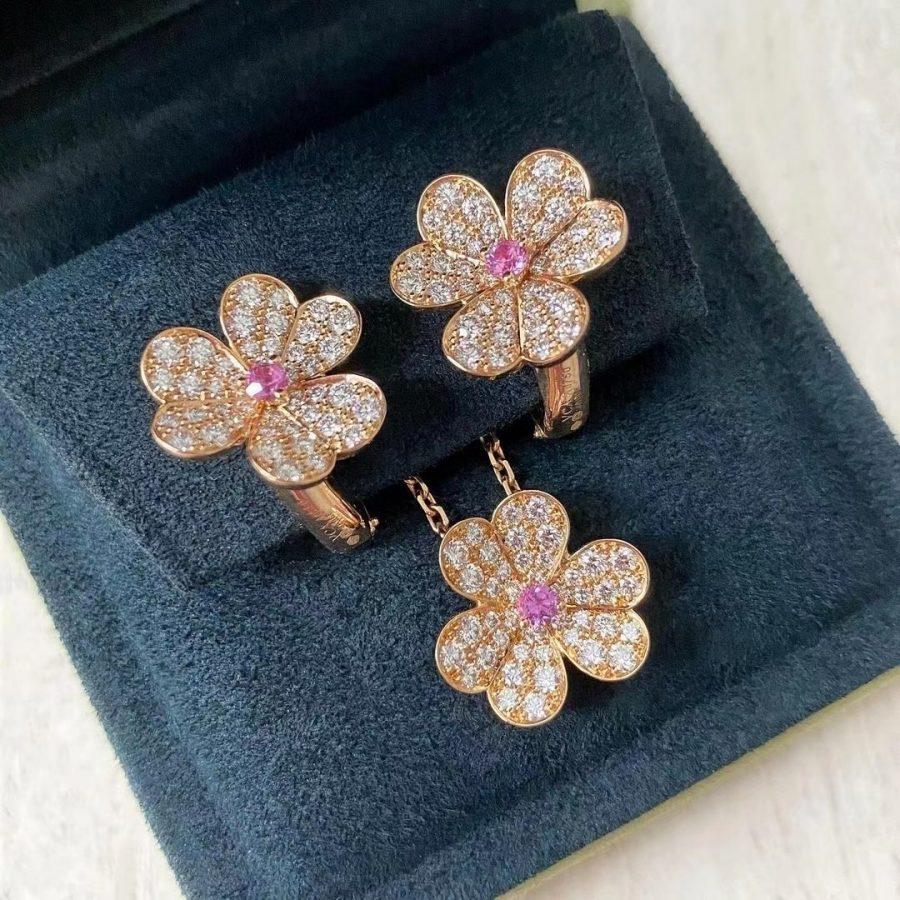 [BLAUE TRÄNEN]FRIVOLE ROTGOLD-OHRRINGE MIT BLUMENDIAMANTEN