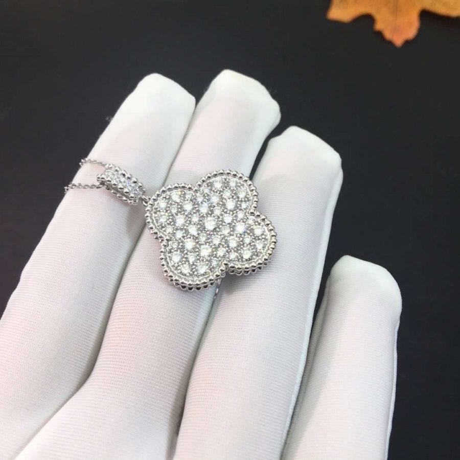 [BLUE TEARS]CLOVER 25MM SILVER FULL DIAMOND BIG CLOVER NECKLACE